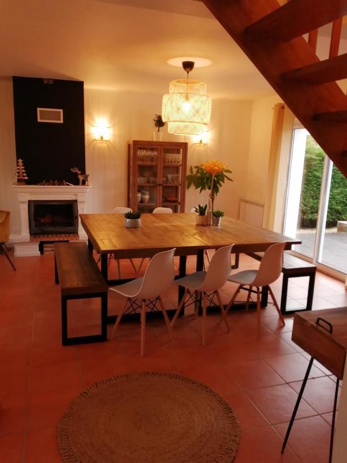 Villa bord de mer avec piscine et jacuzzi Pénestin Extérieur photo